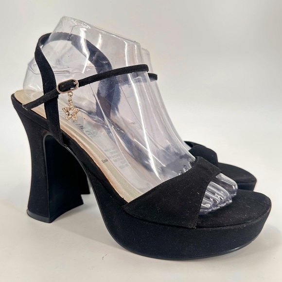 Vintage Y2K Chunky Platform High Heel Bratz Shoes Sandals Size 9 - Picture 1 of 11